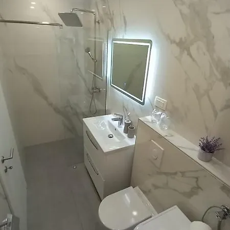 Lux Antonija Apartment Makarska